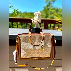 NWT Michael Kors Jessie Large Tote